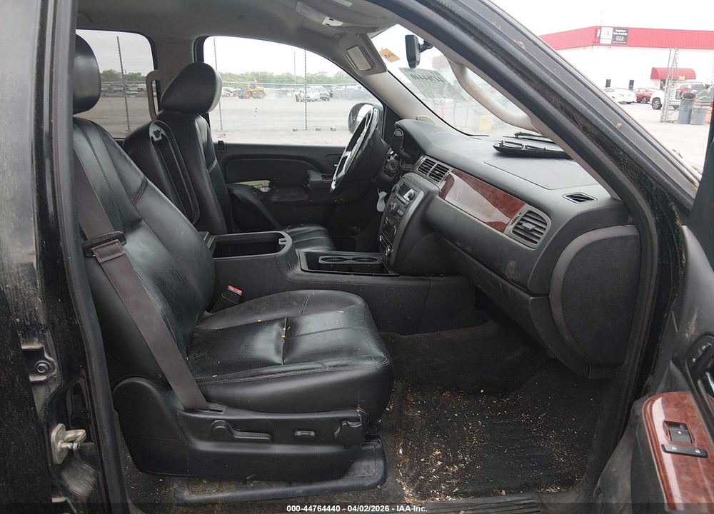 2013 GMC YUKON XL 1500 SLT VIN: 1GKS2KE71DR127785