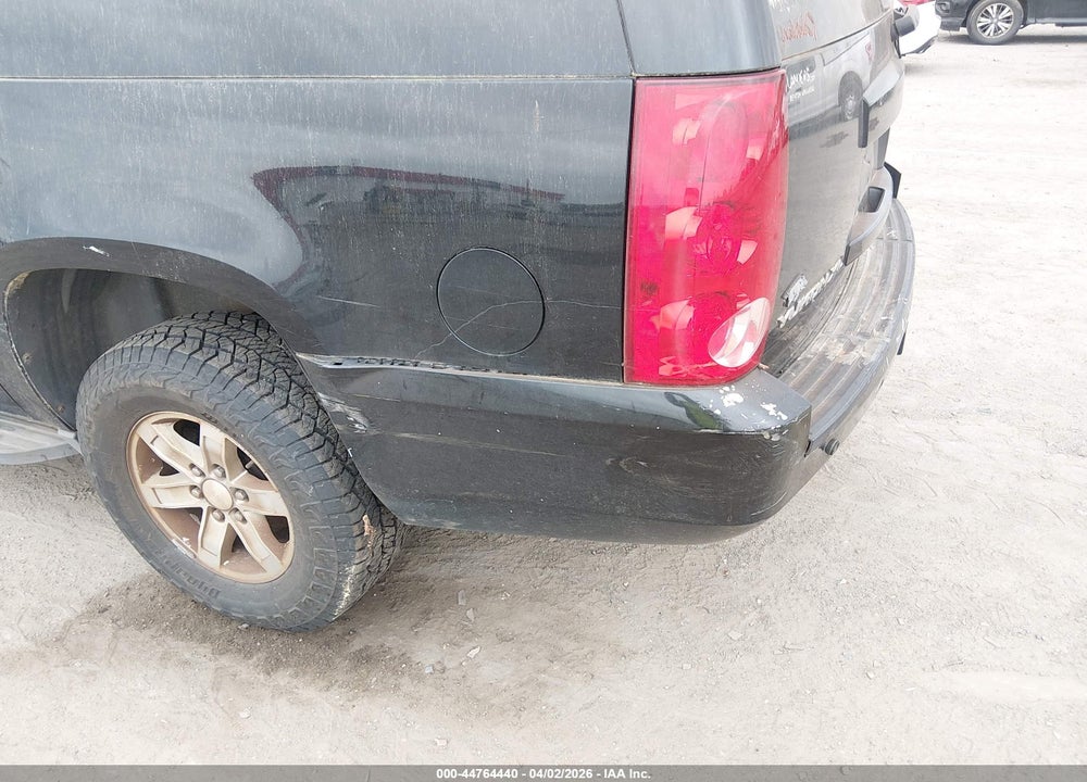 2013 GMC YUKON XL 1500 SLT VIN: 1GKS2KE71DR127785