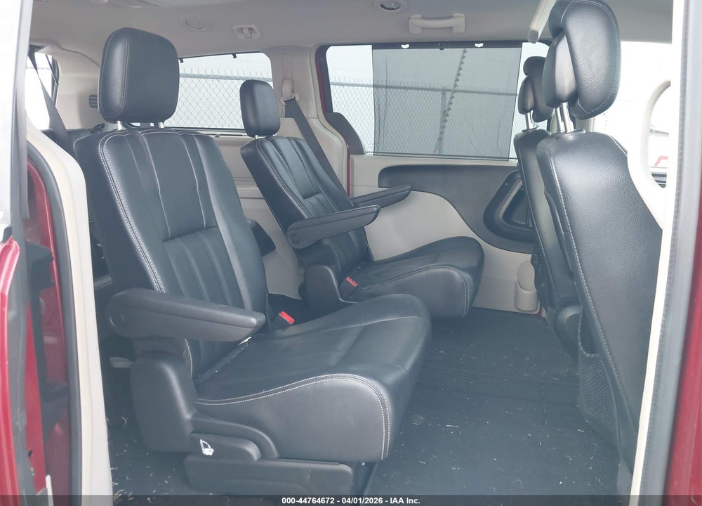 2016 CHRYSLER TOWN & COUNTRY TOURING VIN: 2C4RC1BGXGR208322