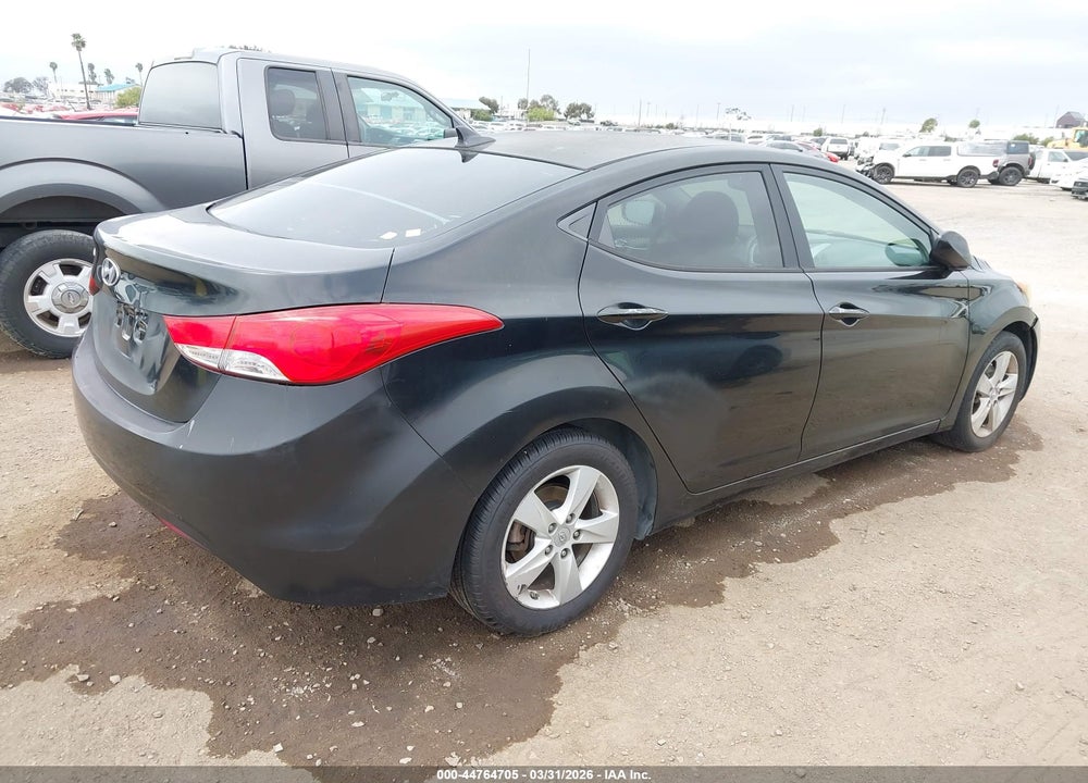 2012 HYUNDAI ELANTRA GLS VIN: 5NPDH4AE4CH099585