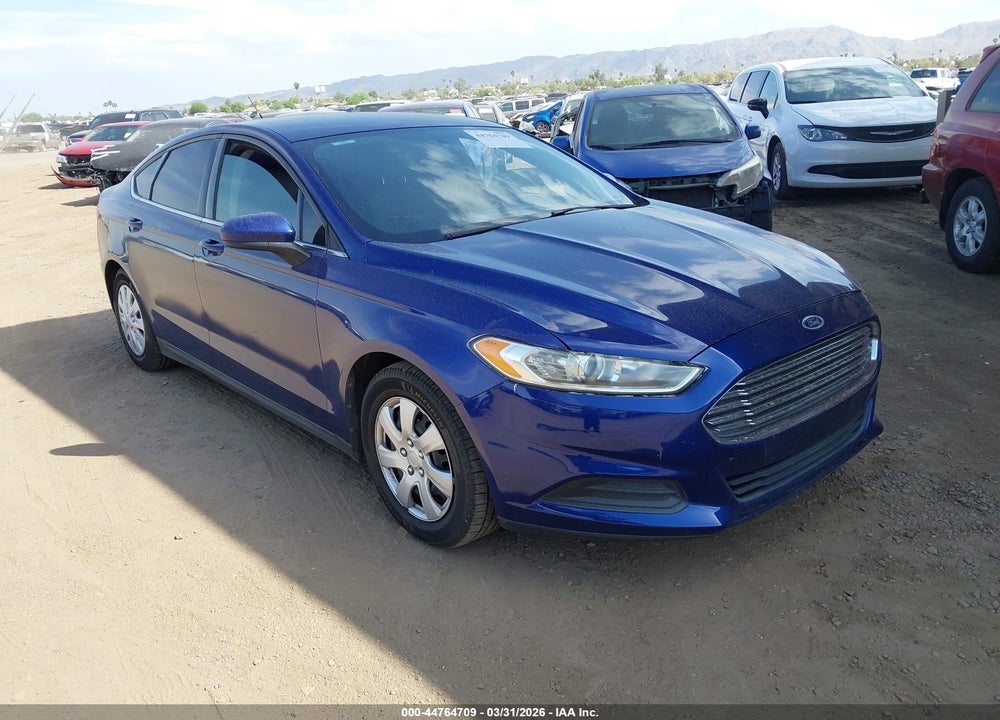 2013 FORD FUSION S VIN: 3FA6P0G74DR209021