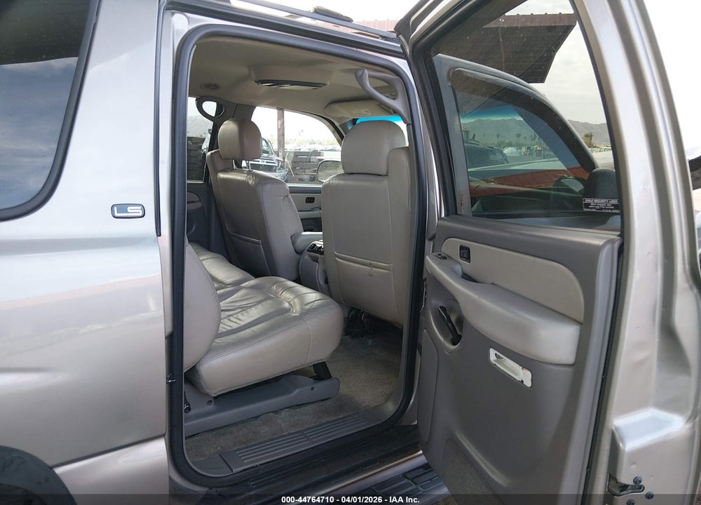 2002 CHEVROLET SUBURBAN 1500 LS VIN: 1GNFK16Z82J138602