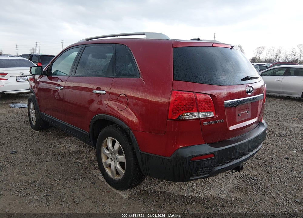 2011 KIA SORENTO LX VIN: 5XYKT3A12BG089799