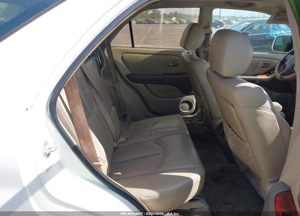 2001 LEXUS RX 300 VIN: JTJHF10U810182264