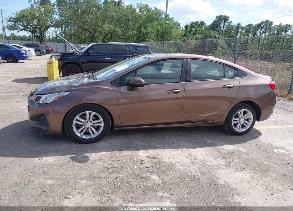2019 CHEVROLET CRUZE LS VIN: 1G1BC5SM2K7118907