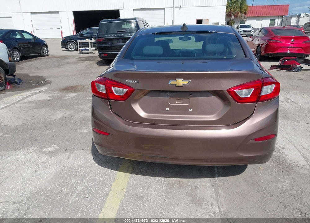 2019 CHEVROLET CRUZE LS VIN: 1G1BC5SM2K7118907