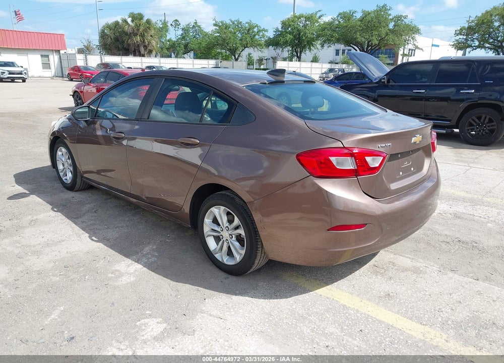 2019 CHEVROLET CRUZE LS VIN: 1G1BC5SM2K7118907