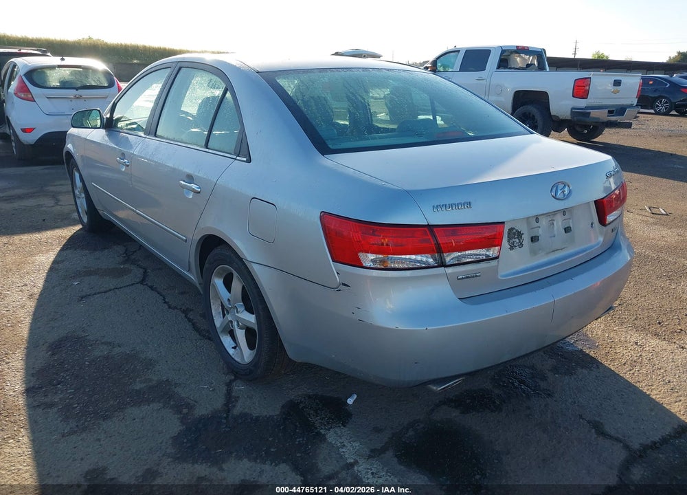 2007 HYUNDAI SONATA LIMITED/SE V6 VIN: 5NPEU46F57H182398