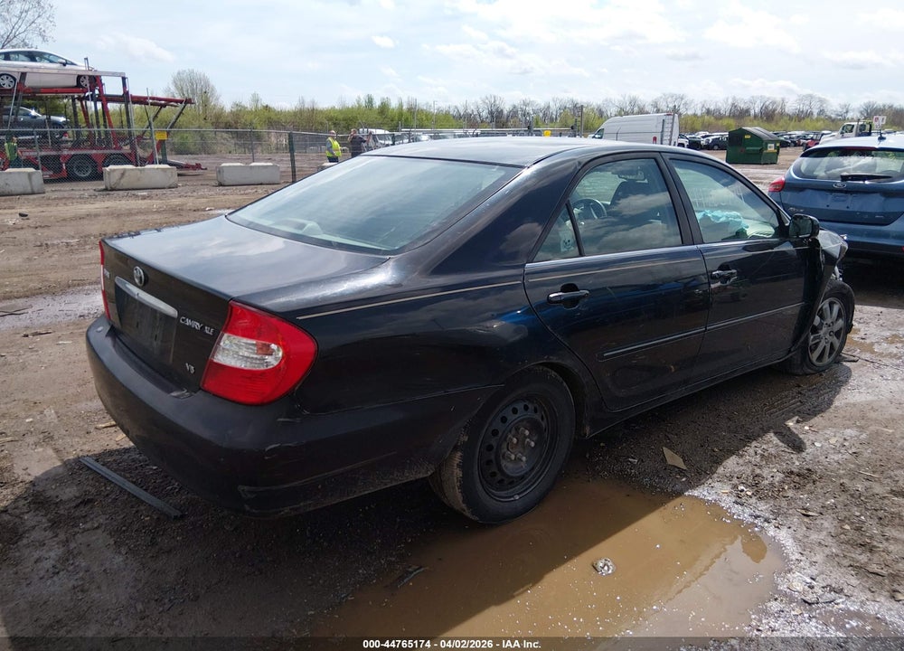 2002 TOYOTA CAMRY XLE V6 VIN: 4T1BF30K82U003830