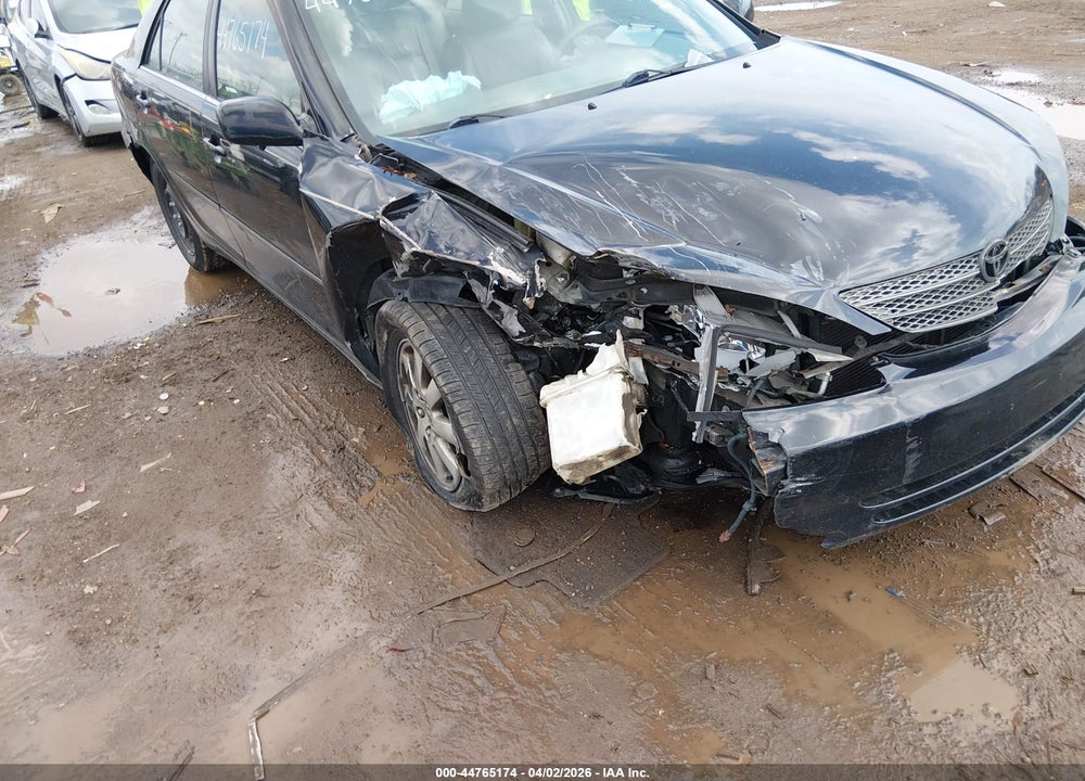 2002 TOYOTA CAMRY XLE V6 VIN: 4T1BF30K82U003830