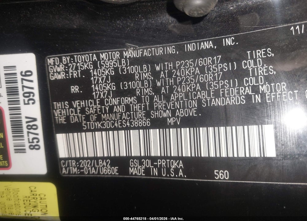 2014 TOYOTA SIENNA XLE V6 8 PASSENGER VIN: 5TDYK3DC4ES438866