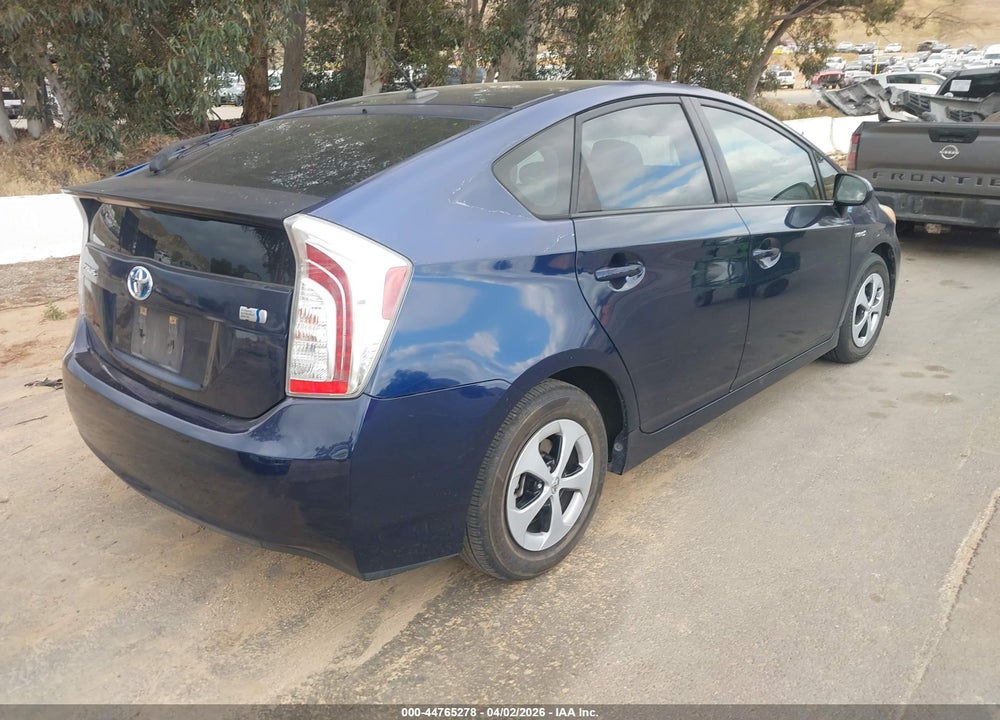 2013 TOYOTA PRIUS THREE VIN: JTDKN3DU9D1733575
