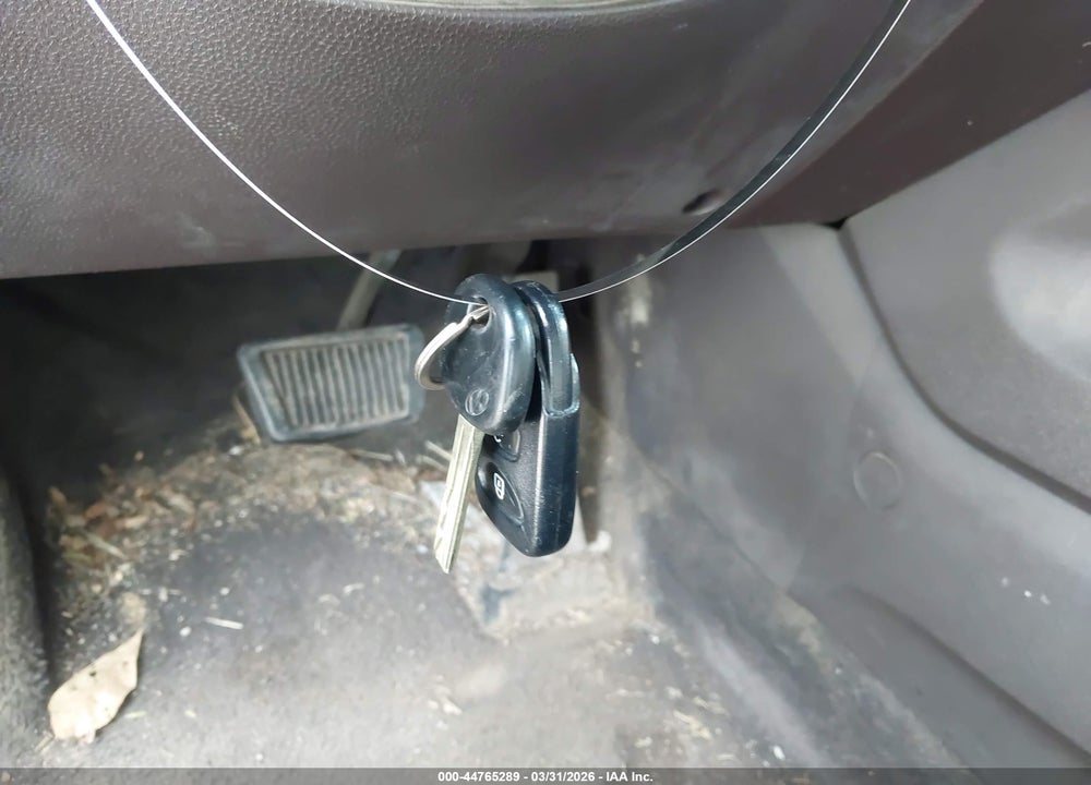 2015 HYUNDAI TUCSON SE VIN: KM8JUCAG4FU969917