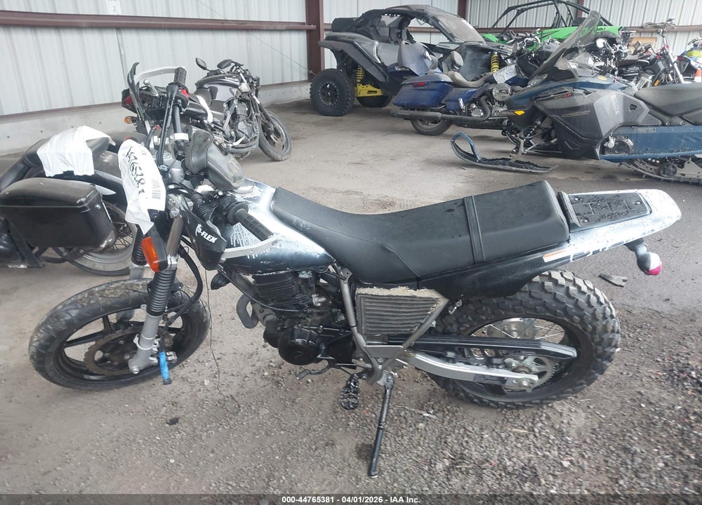 2024 YAMAHA TW200 C VIN: JYA3AWE0XRA189006