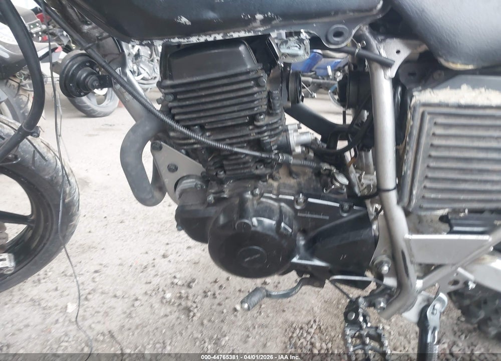 2024 YAMAHA TW200 C VIN: JYA3AWE0XRA189006