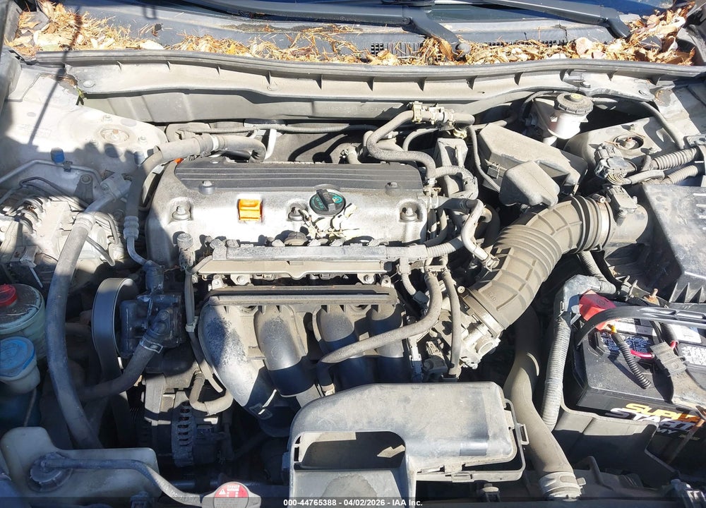 2010 HONDA ACCORD 2.4 LX VIN: 1HGCP2F32AA102421