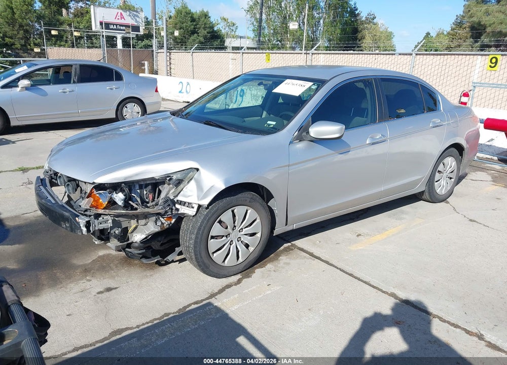 2010 HONDA ACCORD 2.4 LX VIN: 1HGCP2F32AA102421