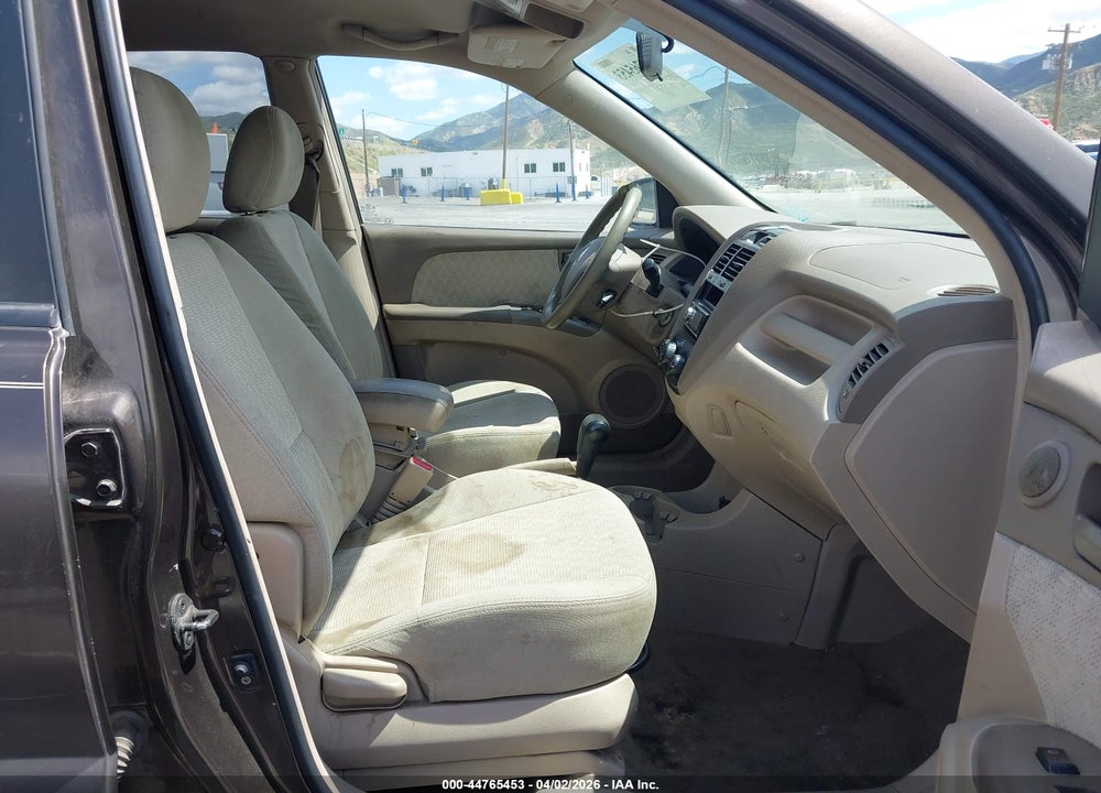 2007 KIA SPORTAGE LX VIN: KNDJF724377359193