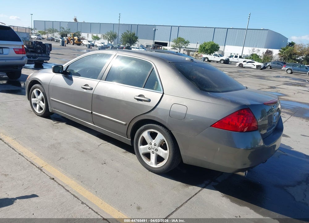 2006 HONDA ACCORD 3.0 EX VIN: 1HGCM655X6A042558