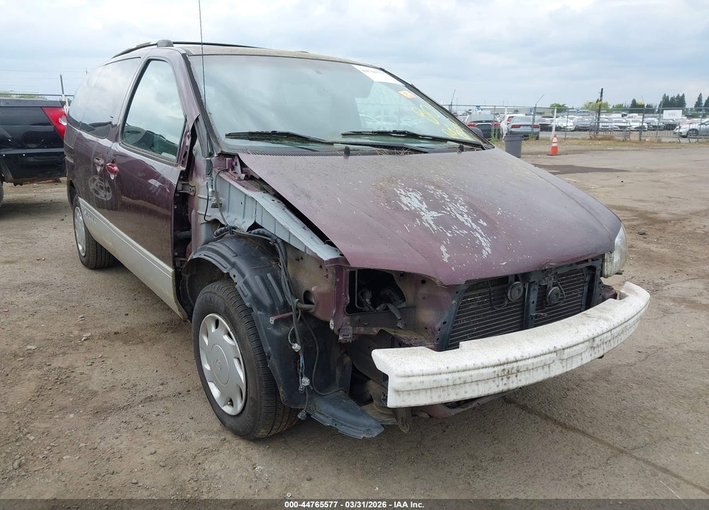 2000 TOYOTA SIENNA XLE VIN: 4T3ZF13C2YU171597
