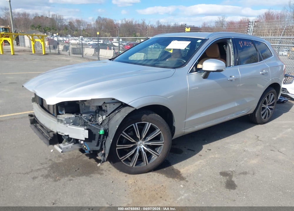 2019 VOLVO XC60 T5 INSCRIPTION VIN: LYV102RLXKB235721