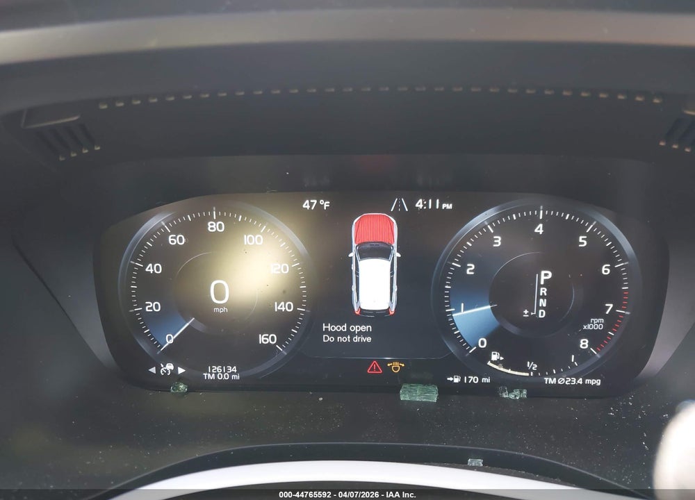 2019 VOLVO XC60 T5 INSCRIPTION VIN: LYV102RLXKB235721
