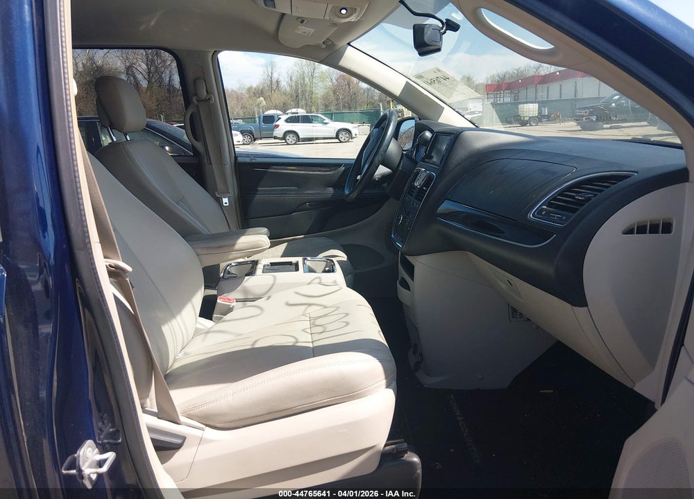 2016 CHRYSLER TOWN & COUNTRY TOURING VIN: 2C4RC1BG9GR137954