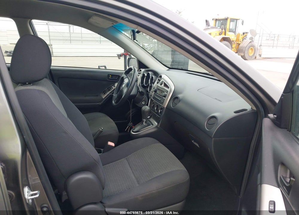 2007 TOYOTA MATRIX VIN: 2T1KR32E27C650585