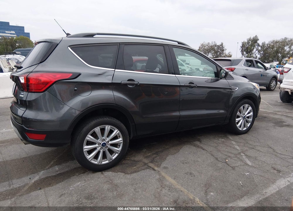 2019 FORD ESCAPE SEL VIN: 1FMCU0HD7KUB79282
