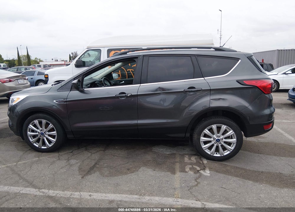 2019 FORD ESCAPE SEL VIN: 1FMCU0HD7KUB79282