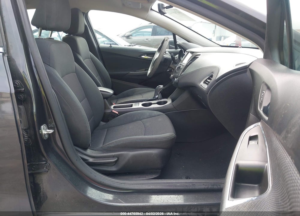 2016 CHEVROLET CRUZE LT AUTO VIN: 1G1BE5SM6G7325348