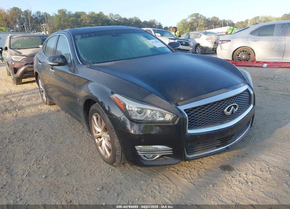 2015 INFINITI Q70 3.7 VIN: JN1BY1AP2FM541851
