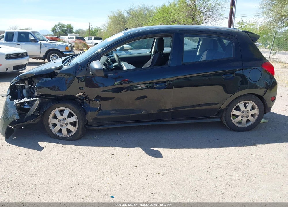 2014 MITSUBISHI MIRAGE ES VIN: ML32A4HJ0EH004569
