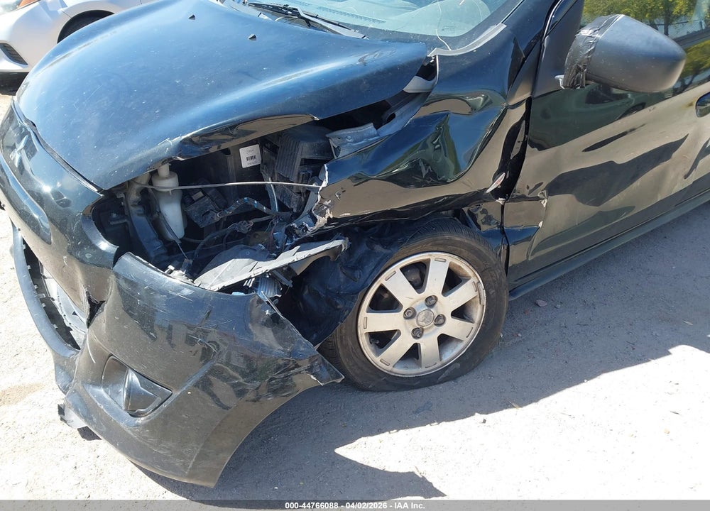 2014 MITSUBISHI MIRAGE ES VIN: ML32A4HJ0EH004569