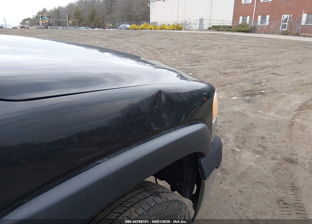 2002 GMC SIERRA 3500 SLE VIN: 1GTJK33152F226748
