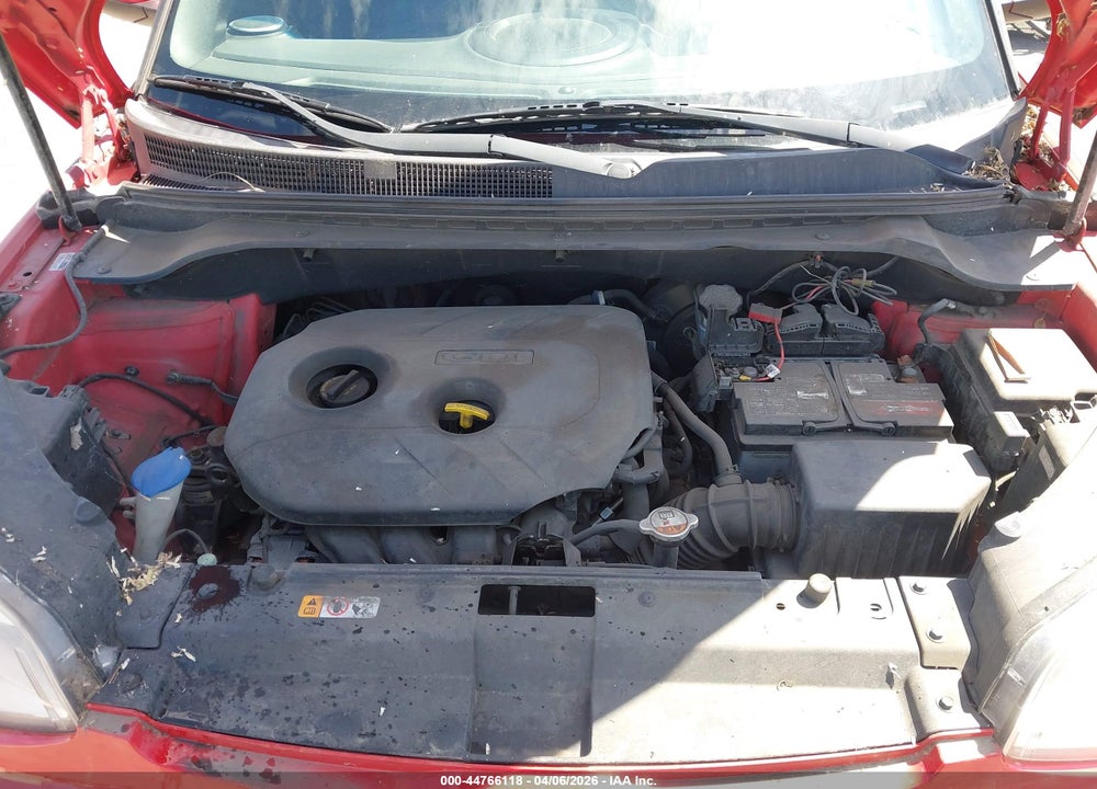 2015 KIA SOUL + VIN: KNDJP3A56F7751745