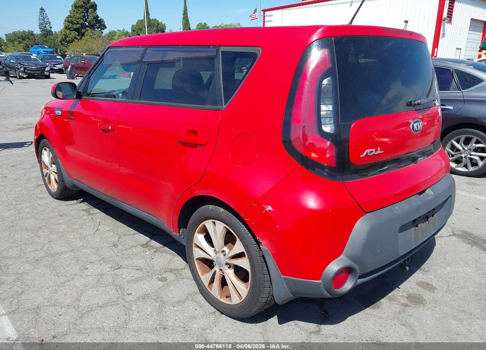 2015 KIA SOUL + VIN: KNDJP3A56F7751745