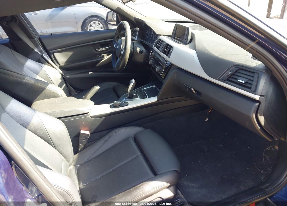 2016 BMW 320I VIN: WBA8A9C50GK616109