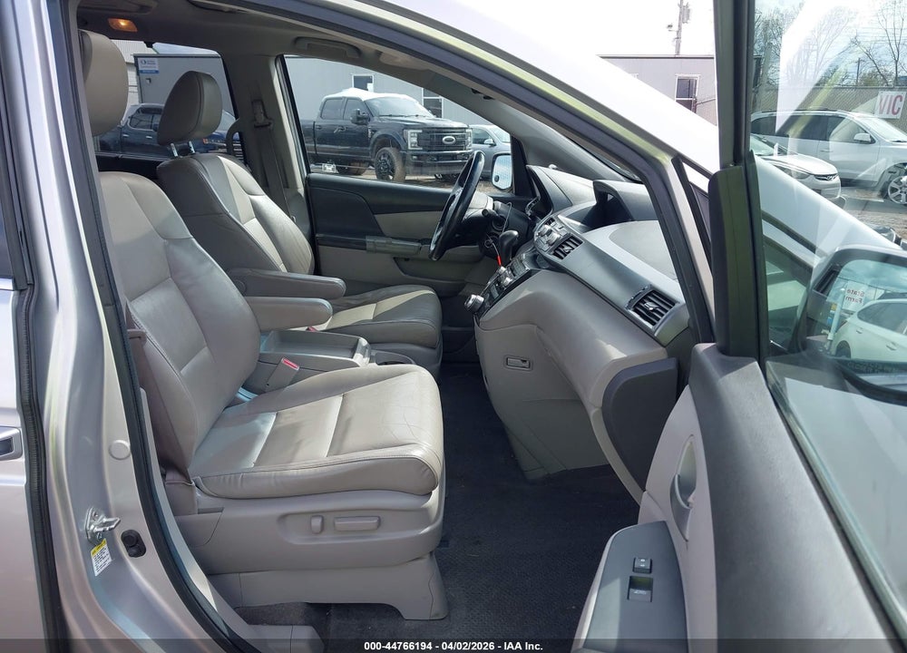 2011 HONDA ODYSSEY TOURING/TOURING ELITE VIN: 5FNRL5H98BB012903