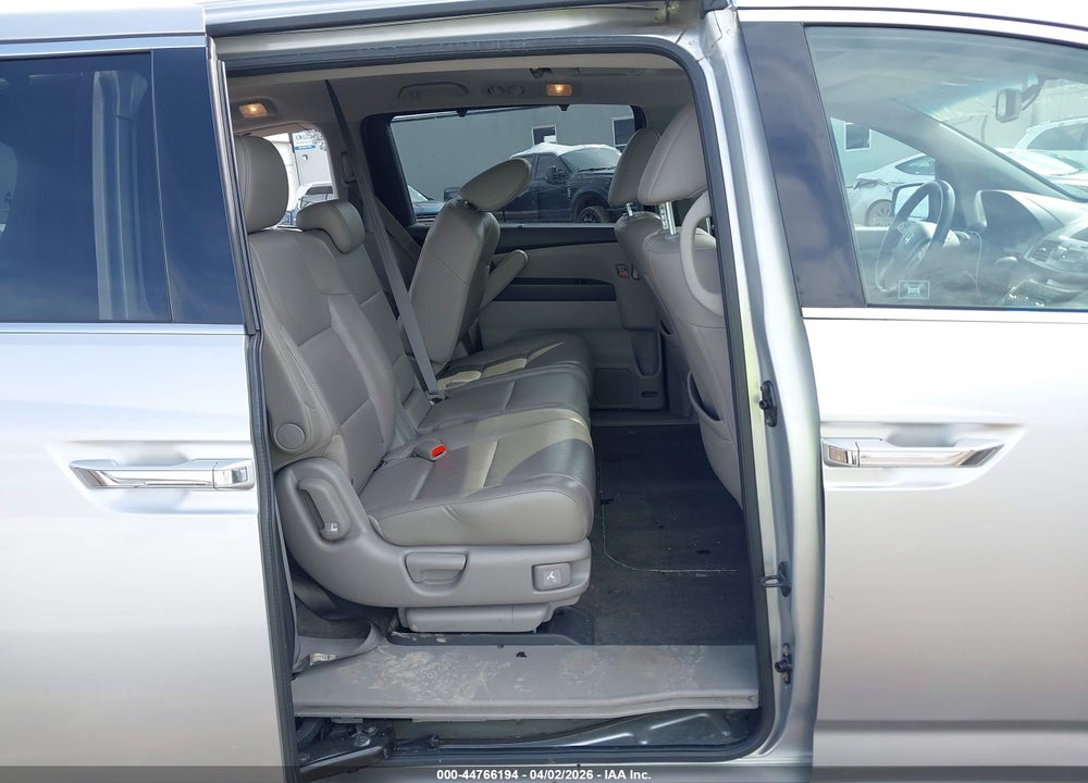 2011 HONDA ODYSSEY TOURING/TOURING ELITE VIN: 5FNRL5H98BB012903
