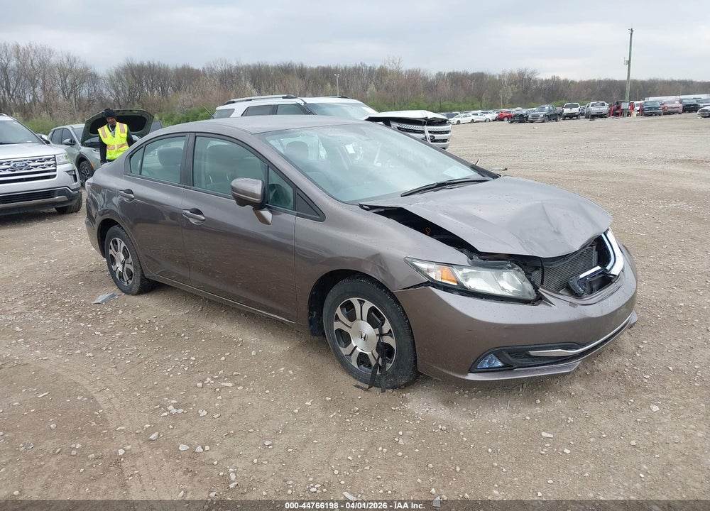 2014 HONDA CIVIC HYBRID VIN: 19XFB4F21EE001029