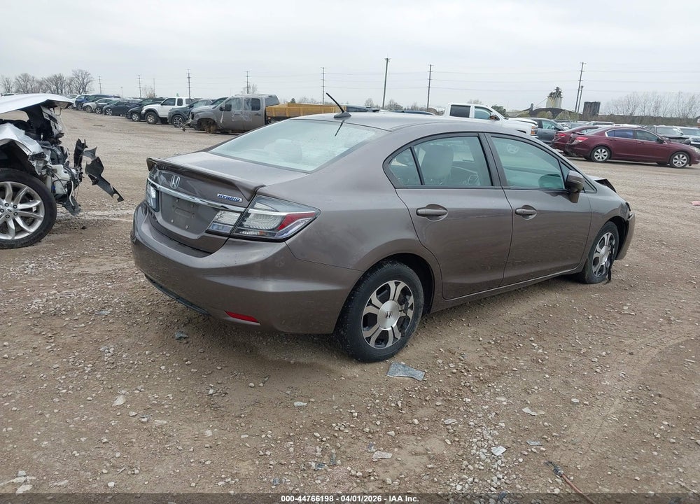 2014 HONDA CIVIC HYBRID VIN: 19XFB4F21EE001029
