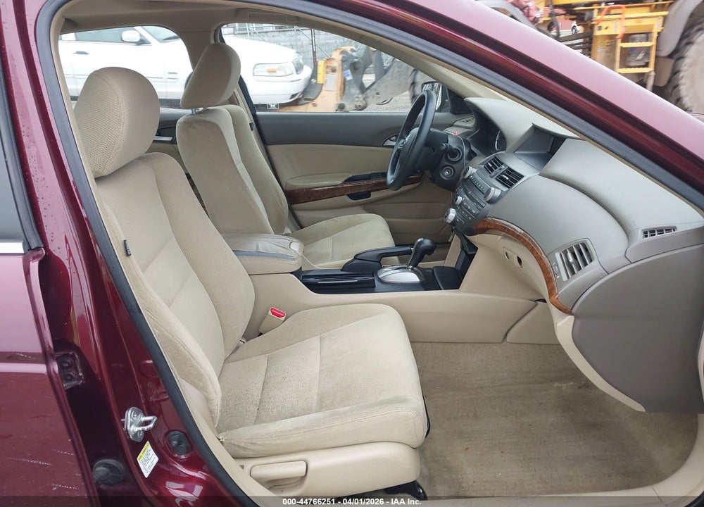 2008 HONDA ACCORD 2.4 EX VIN: 1HGCP26768A083692