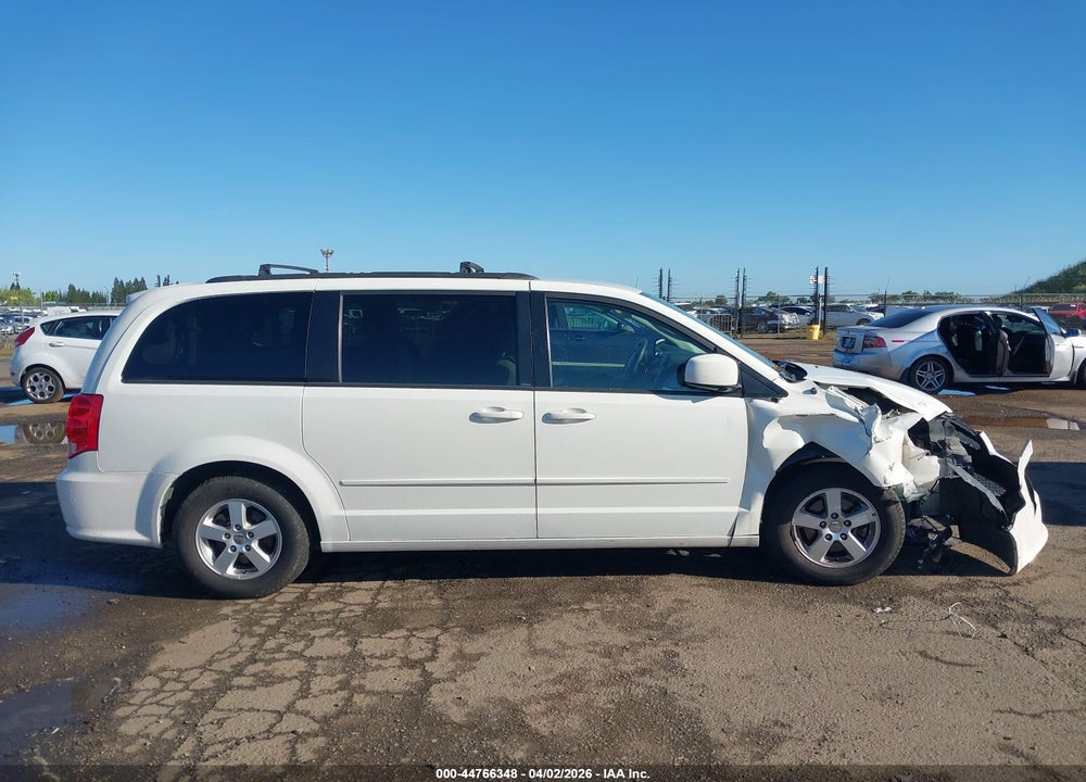 2011 DODGE GRAND CARAVAN MAINSTREET VIN: 2D4RN3DG8BR682672