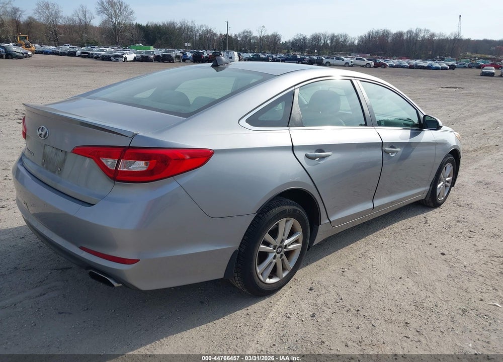 2016 HYUNDAI SONATA SE VIN: 5NPE24AF0GH288979