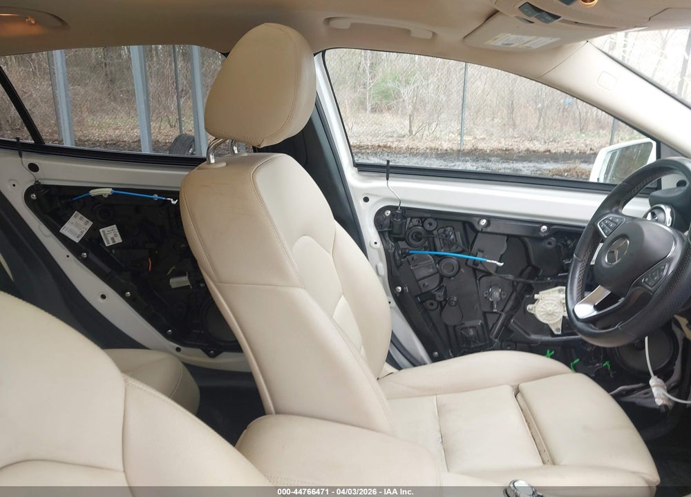 2019 MERCEDES-BENZ GLA 250 4MATIC VIN: WDCTG4GBXKU000729