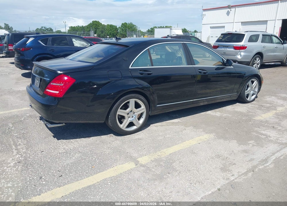2009 MERCEDES-BENZ S 550 4MATIC VIN: WDDNG86X09A259637