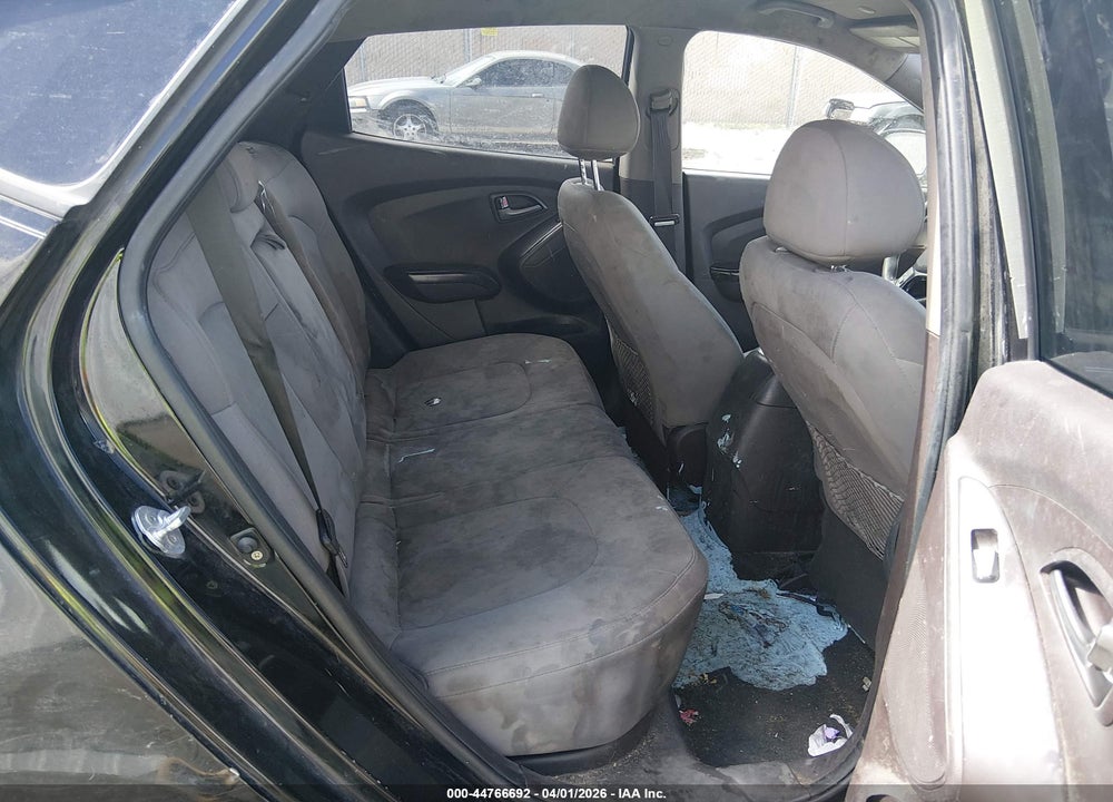2014 HYUNDAI TUCSON GLS VIN: KM8JT3AFXEU901842