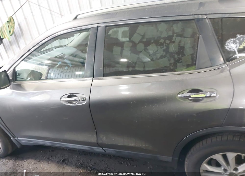 2014 NISSAN ROGUE SV VIN: 5N1AT2MT9EC782232