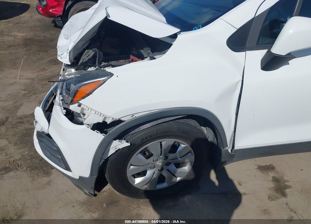 2019 CHEVROLET TRAX LS VIN: 3GNCJKSB9KL118579